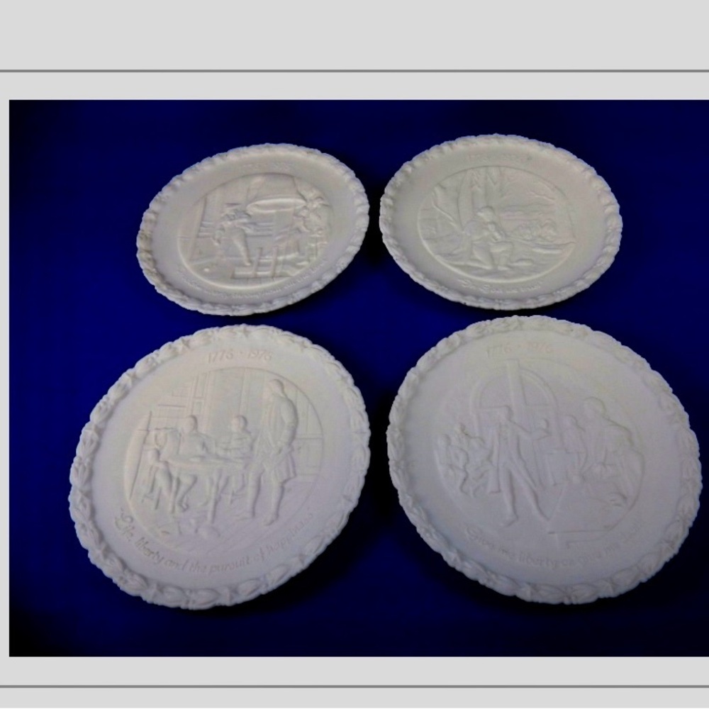 Set of 4 Fenton Bicentennial Collector’s Plates, White Milk Glass